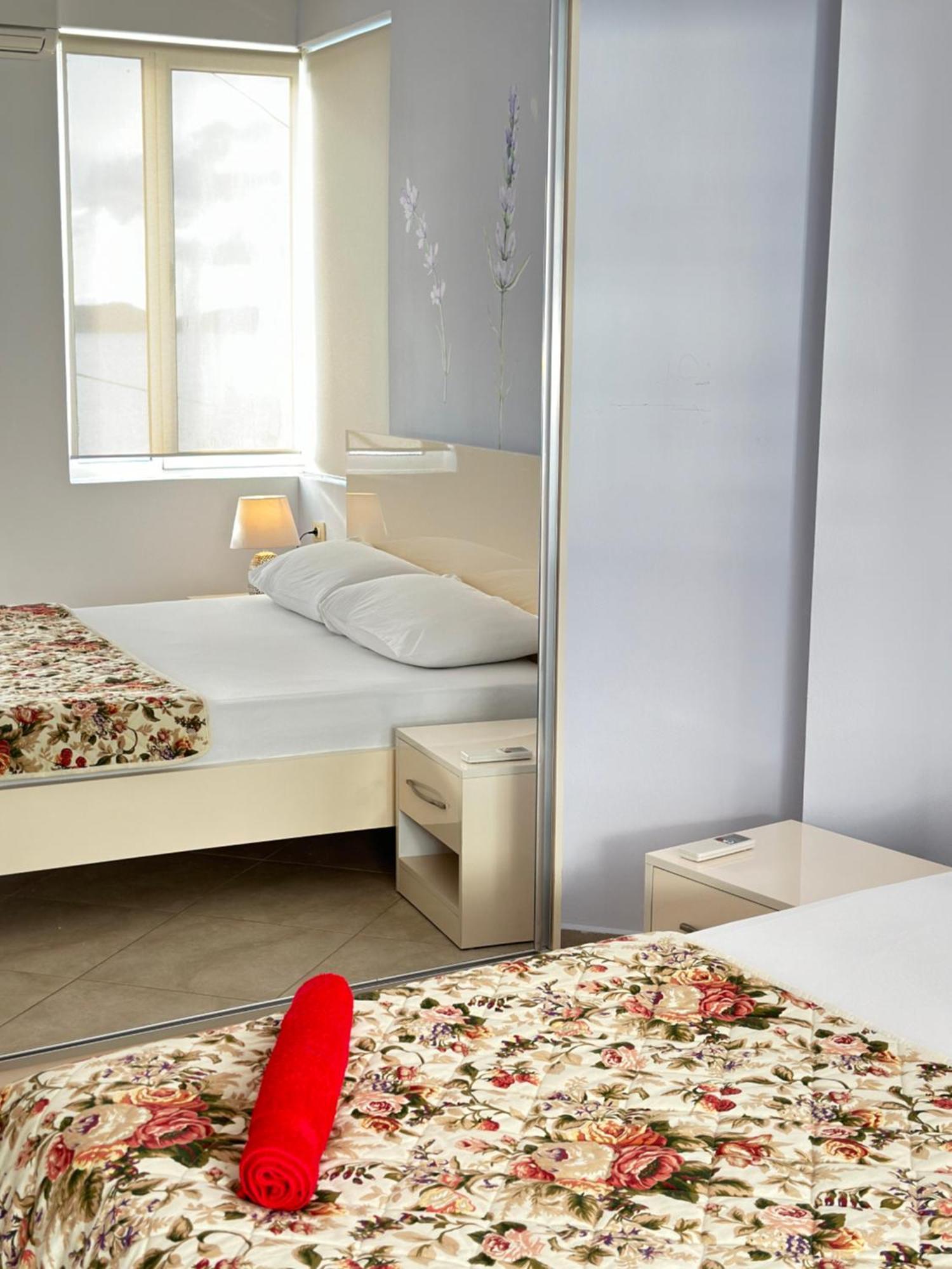 Violet Sea View Apartment Sarande Exterior photo